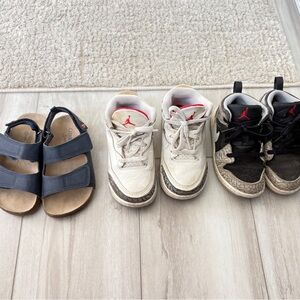 Jordan Kids White & Black Retro Sneakers with Red Jumpman Accents